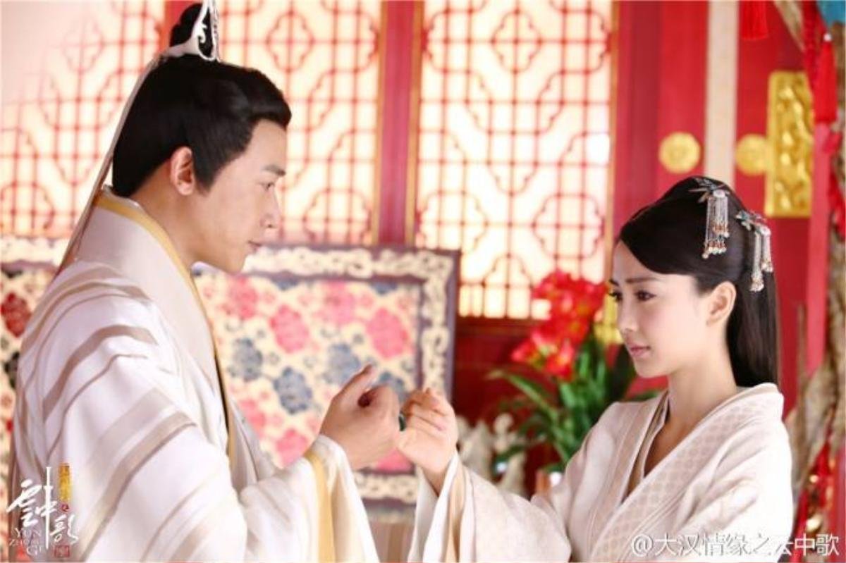 van-trung-ca-thui-lui-rating-02