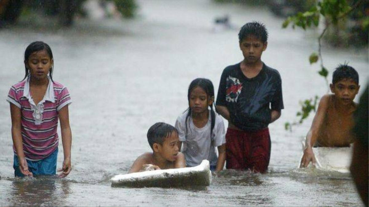 Siêu bão Koppu tấn công Phillipines: 16.000 người sơ tán, 2 người thiệt mạng Ảnh 7