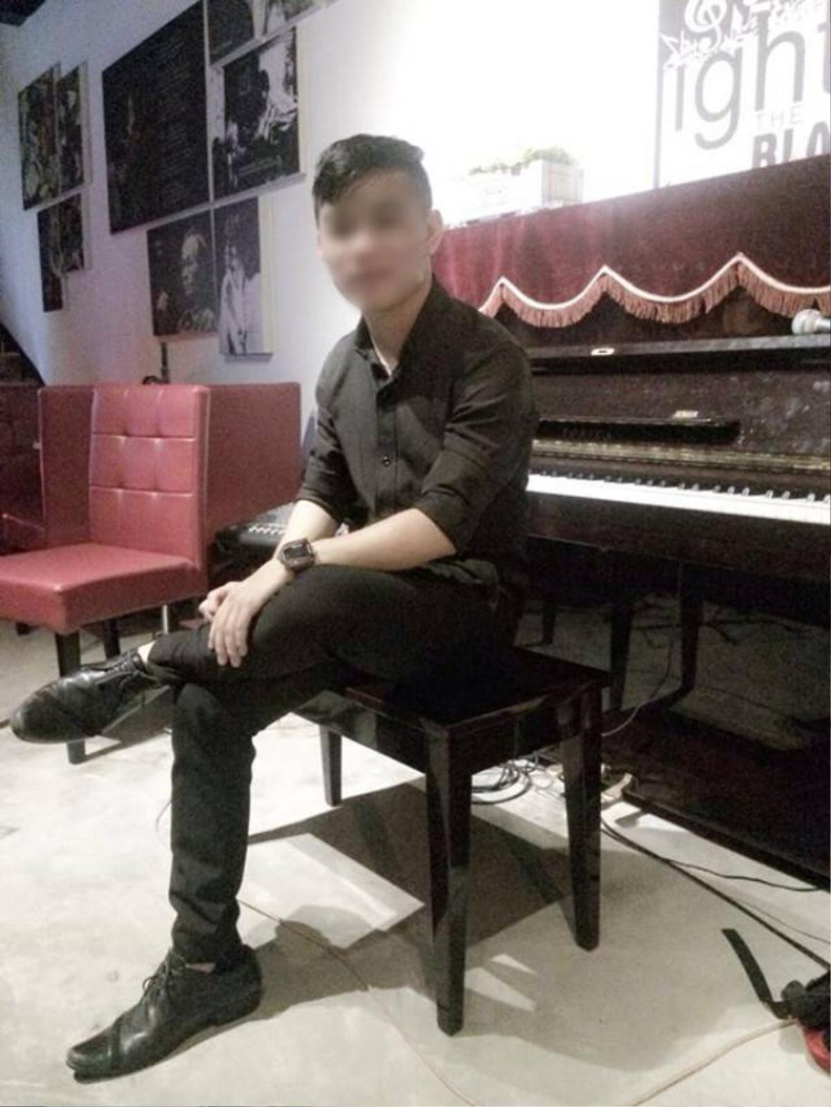 Nạn nhân là một nghệ sĩ và thầy giáo dạy piano.