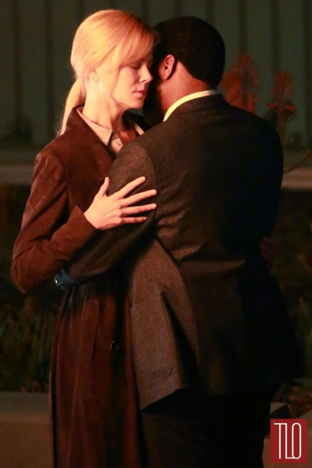 Nicole-Kidman-Chiwetel-Ejiofor-The-Secret-In-Their-Eyes-MOvie-Set-Tom-Lorenzo-Site-TLO-1