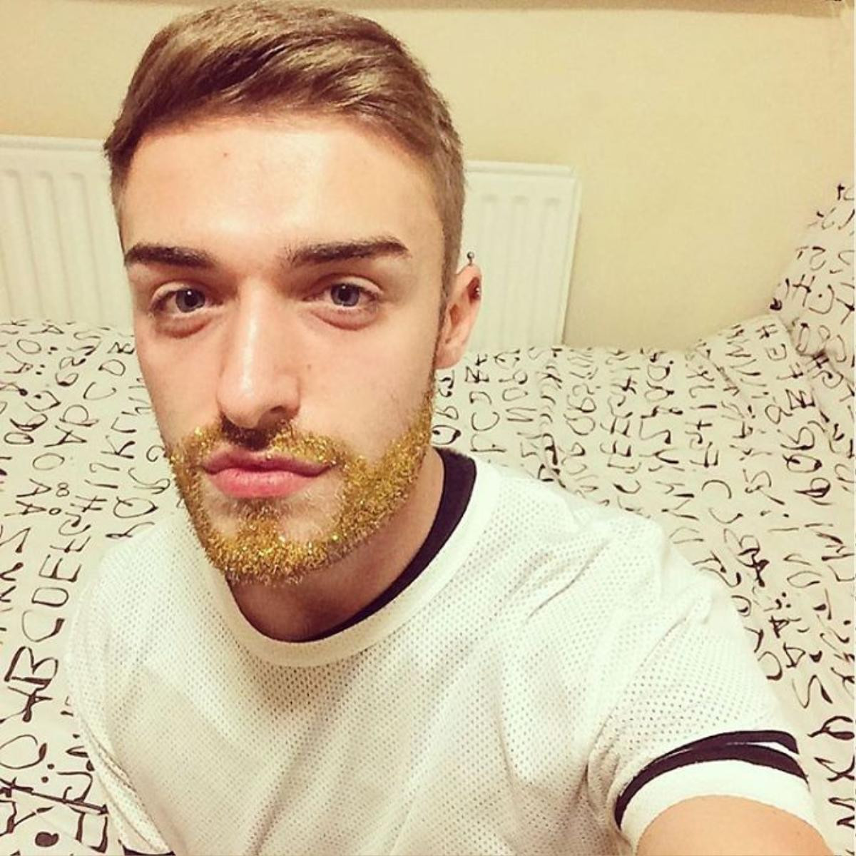 glitter-beard-trend-80__700