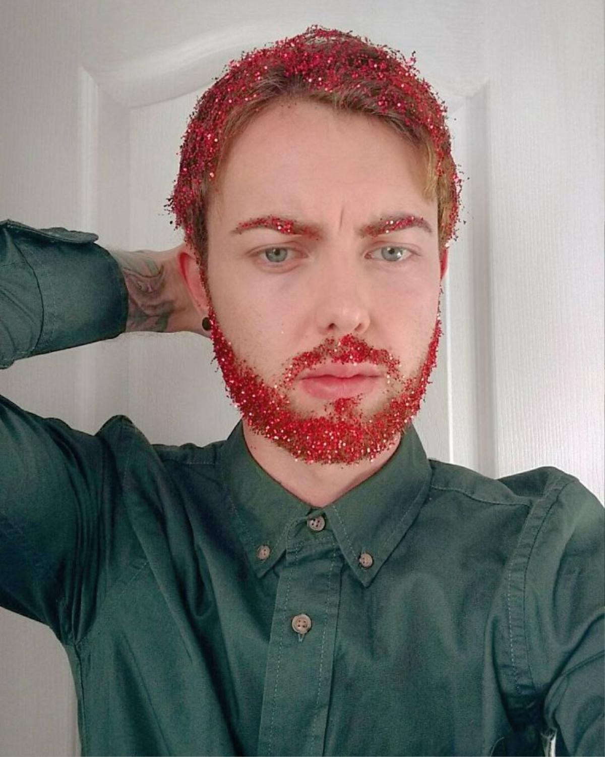 glitter-beard-trend-92__700