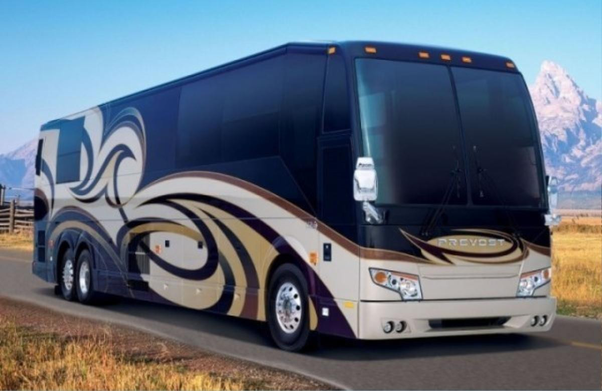 Prevost_H3-45_VIP_Luxury_Motorhome_2