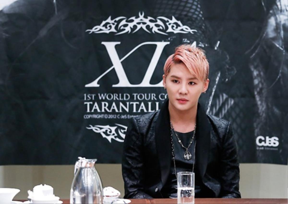 Junsu tiếc nuối khi từng là một mẩu DBSK.