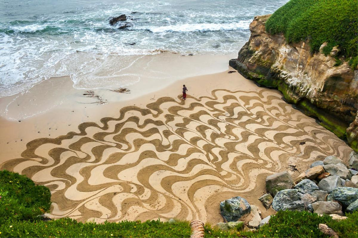 sand-paintings-earthscape-andres-amador-1