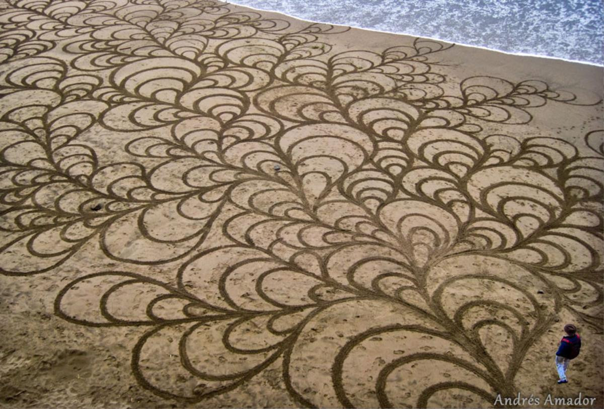 sand-paintings-earthscape-andres-amador-2