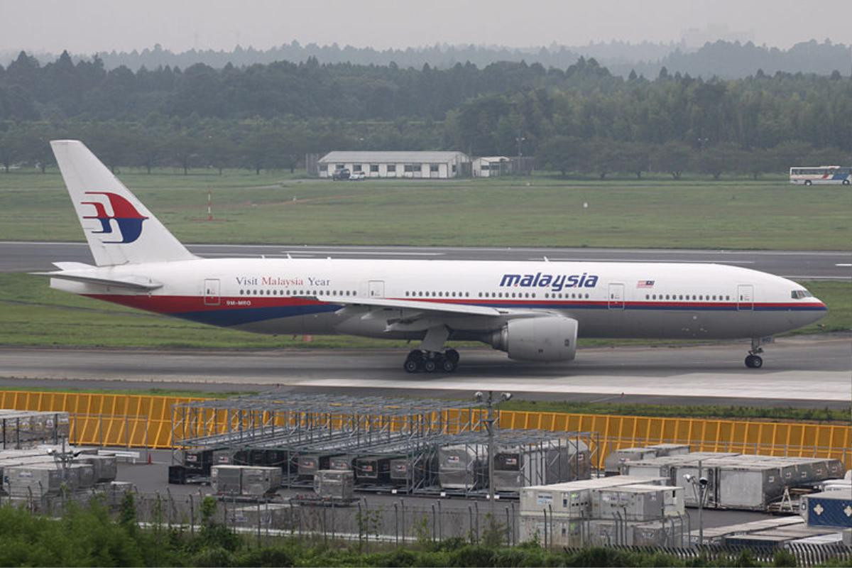 800px-Malaysia_Airlines_B777-200ER(9M-MRO)_(3780278171)