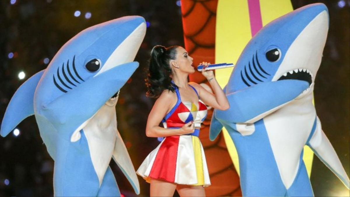 superbowl_halftime_sharks