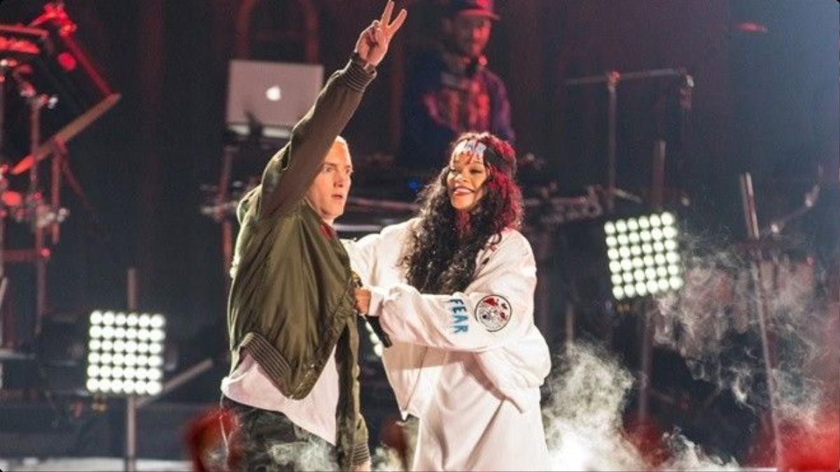 Eminem và Rihanna.