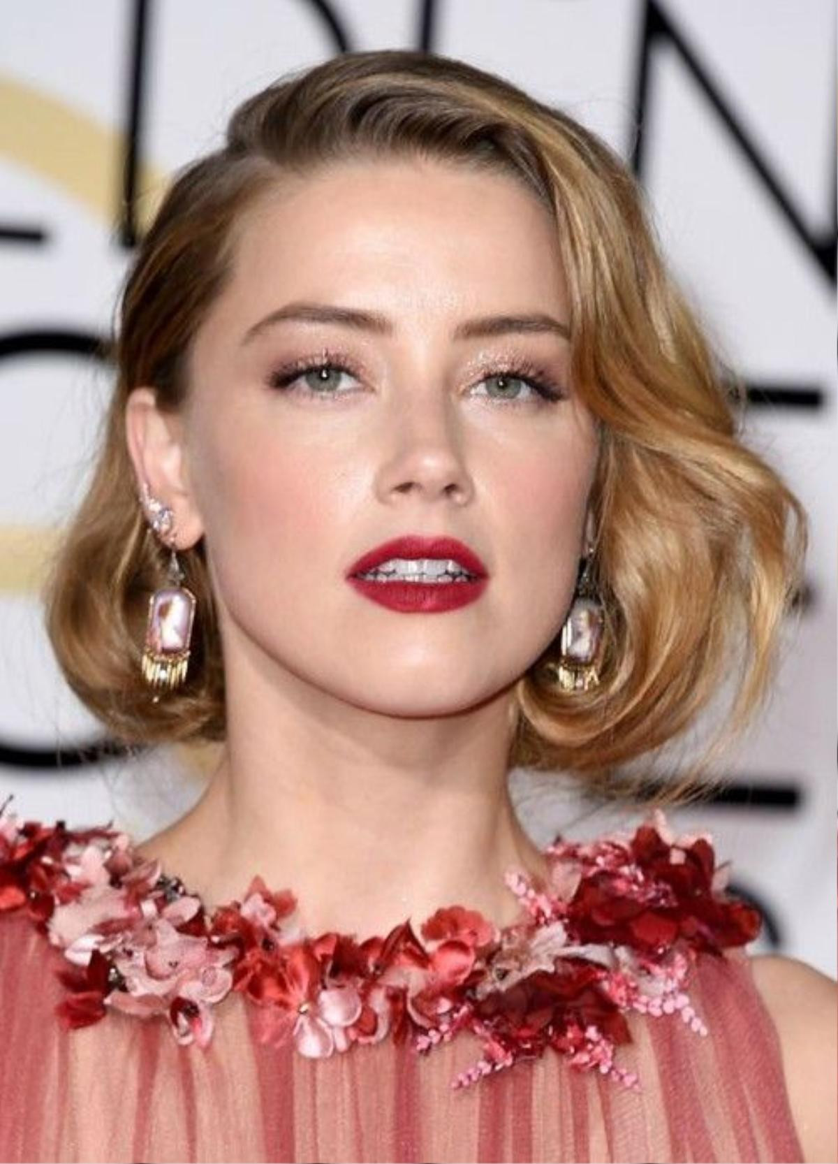 gallery-1452479851-amber-heard-8367-1452483749