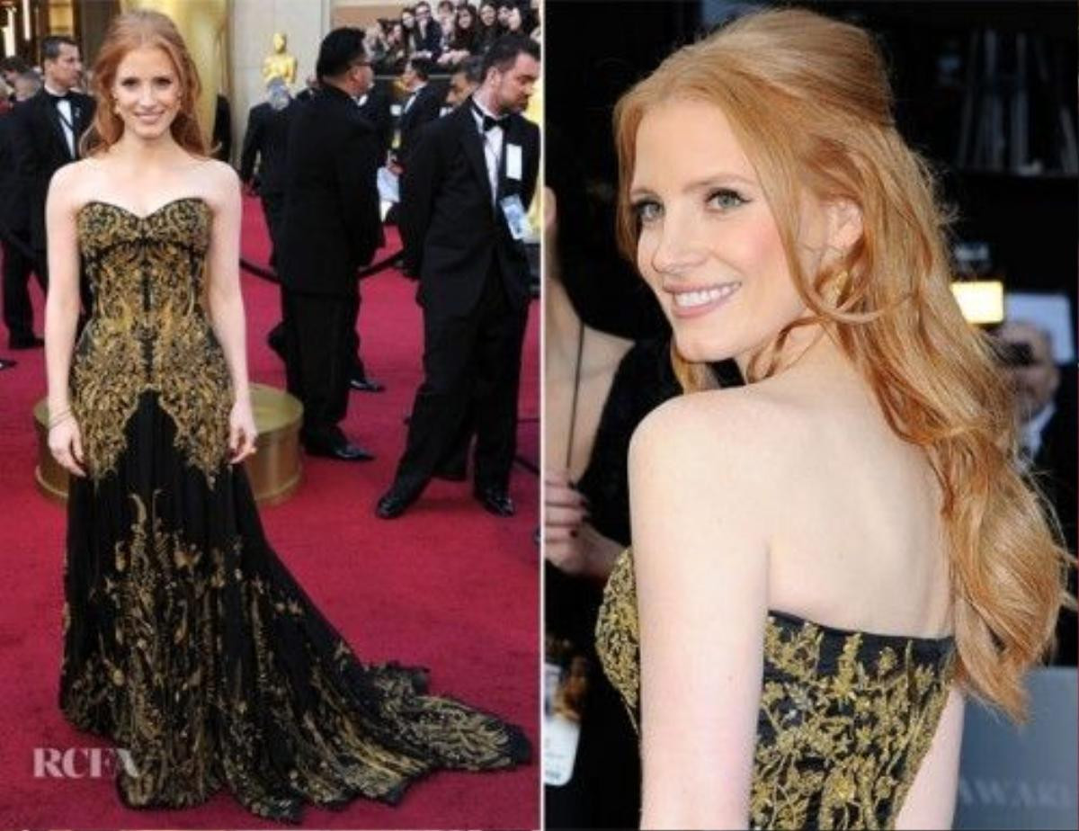 Jessica-Chastain-in-Alexander-McQueen-2012-Oscars