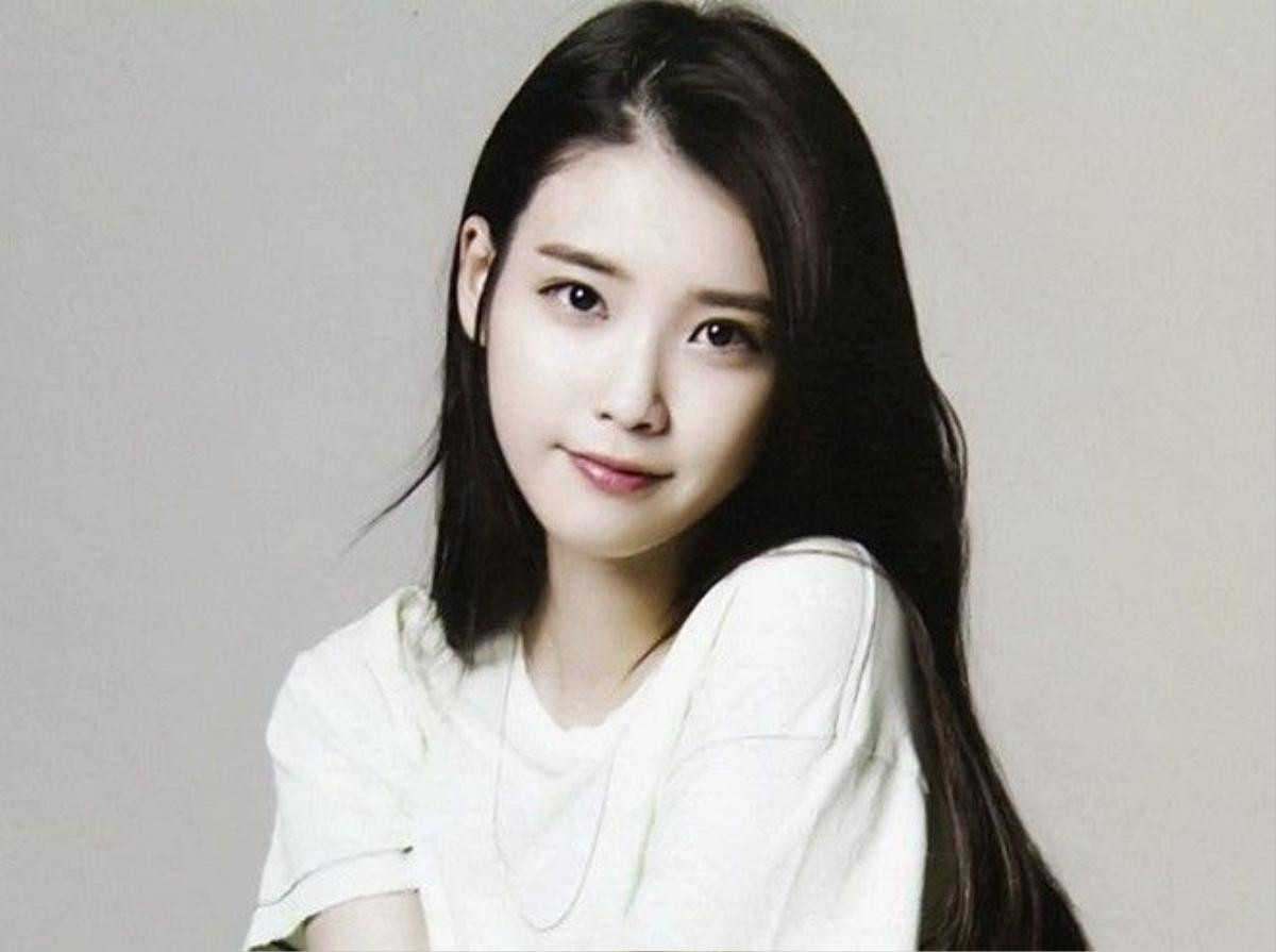 IU.