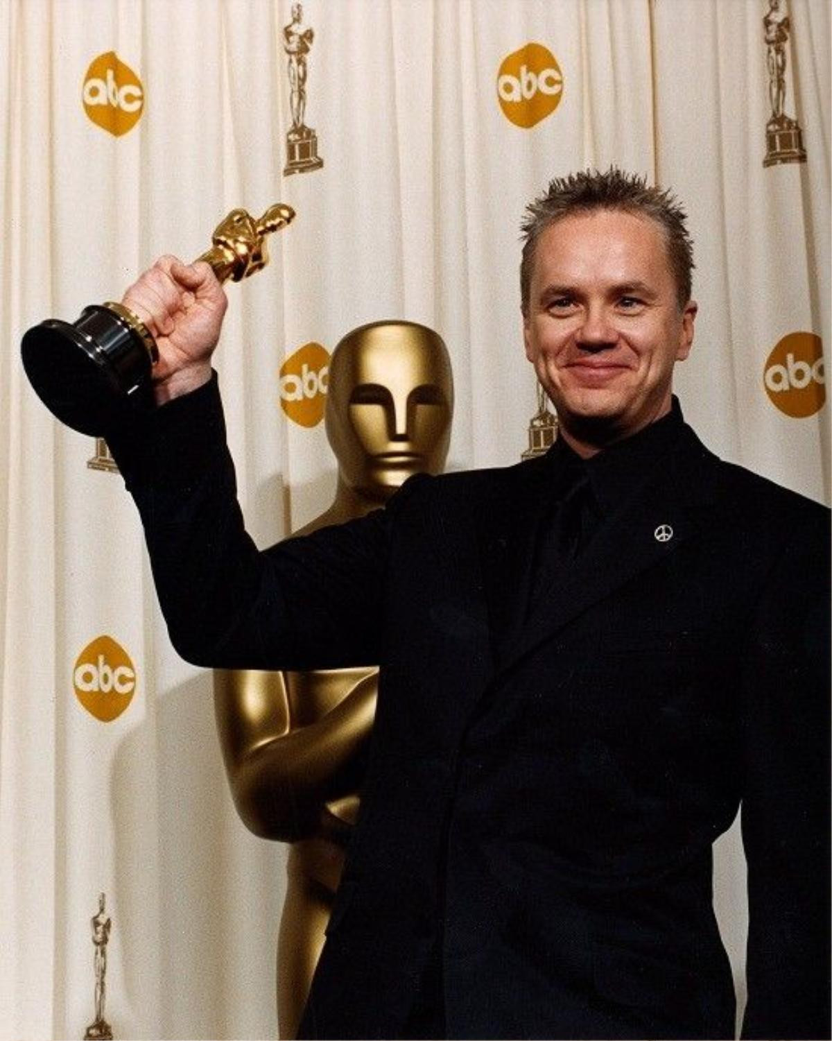 Tim Robbins, Actor in a Supporting Role, "Mystic River."