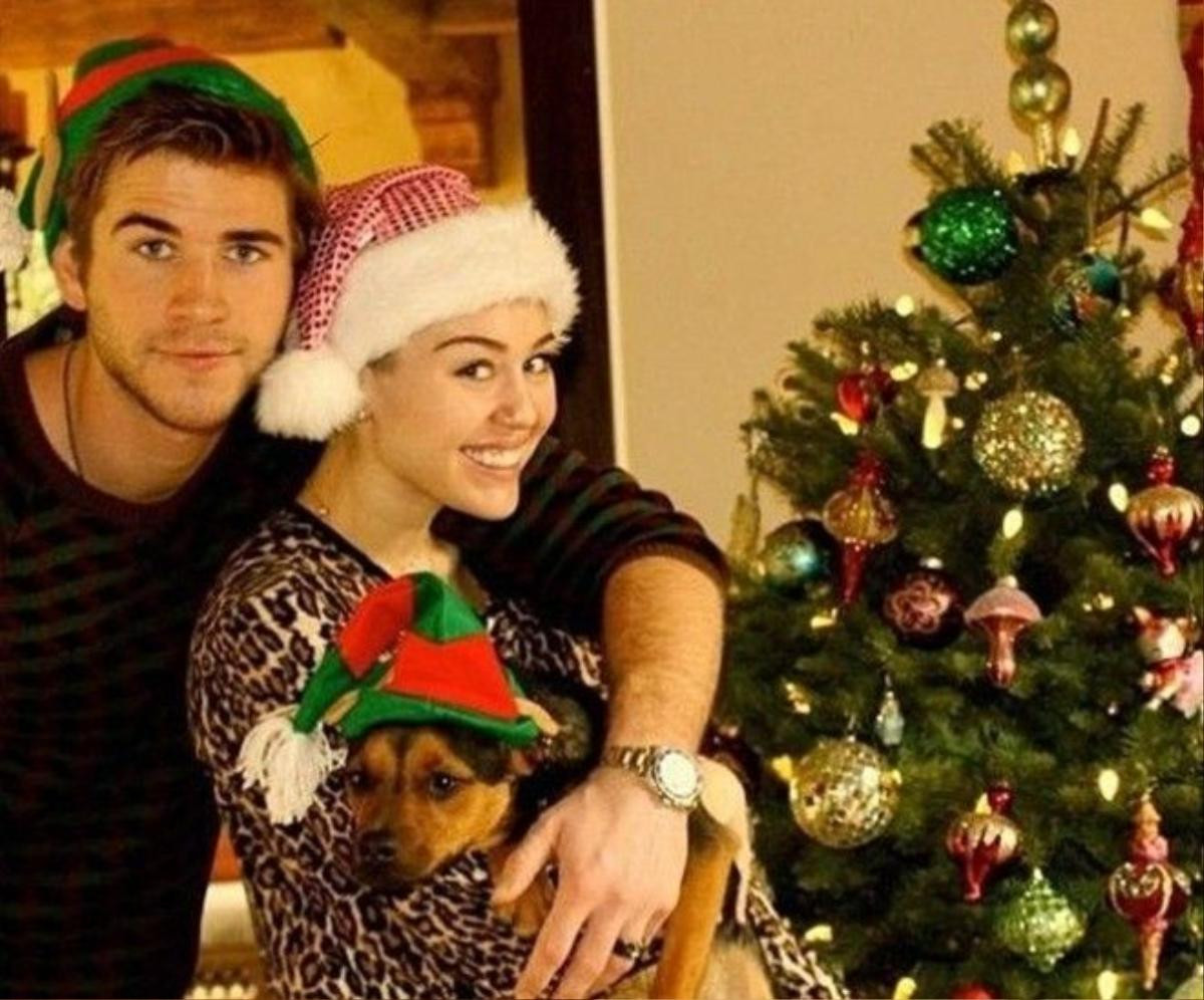 Miley - Liam bên nhau ngày Giáng sinh thời còn mặn nồng.