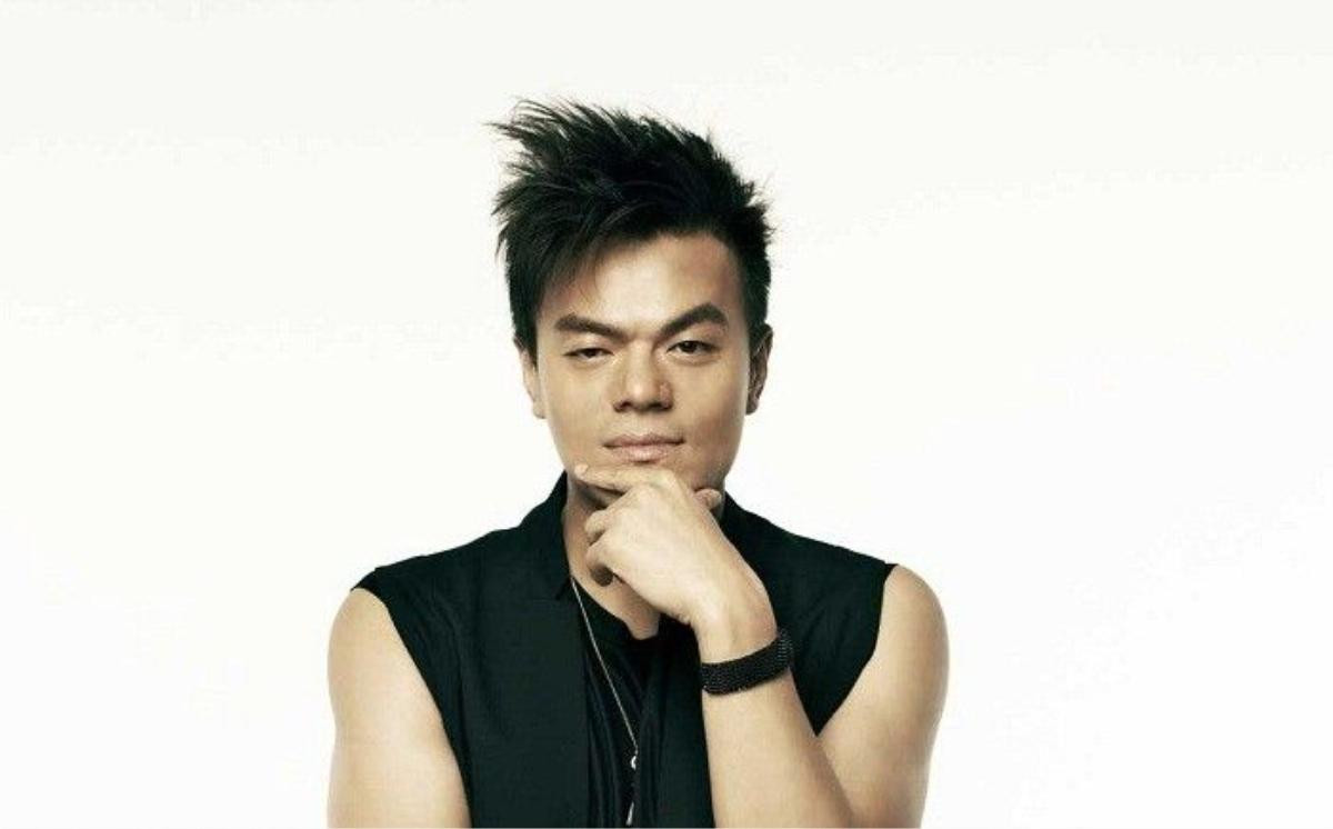 Park Jin Young muốn các gà mới tập trung vào công việc luyện tập và ca hát hơn là yêu đương.