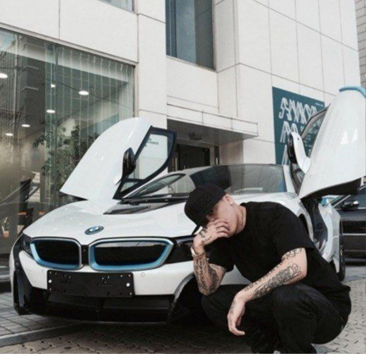 Rapper Dok2 kiếm gần 1 tỷ won mỗi năm.