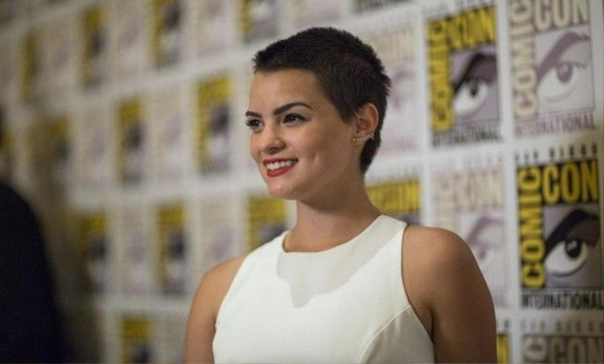 Cast member Brianna Hildebrand poses at a press line for "Deadpool" during the 2015 Comic-Con International Convention in San Diego, California July 11, 2015. REUTERS/Mario Anzuoni - RTX1K1E9