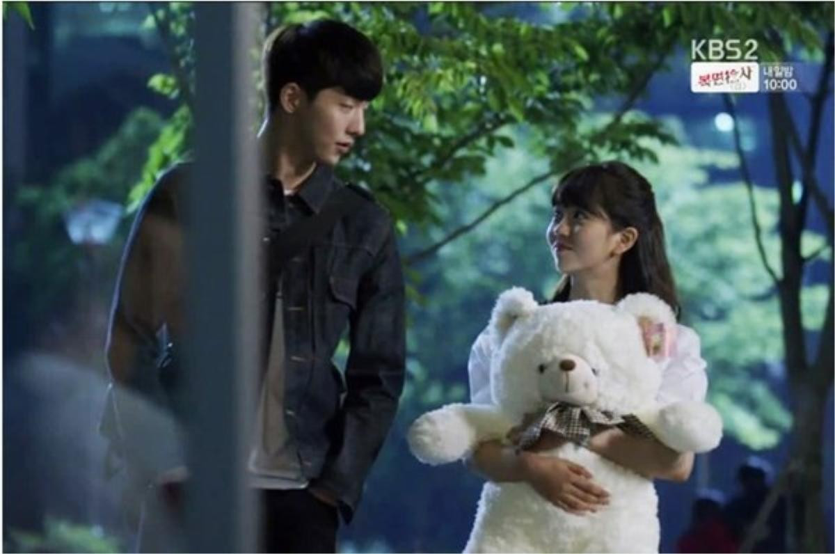 Han Yi An tặng cho Lee Eun Bi một em gấu bông cực bự. Sau này Eun Bi thường ôm nó đi ngủ mỗi buổi tối.