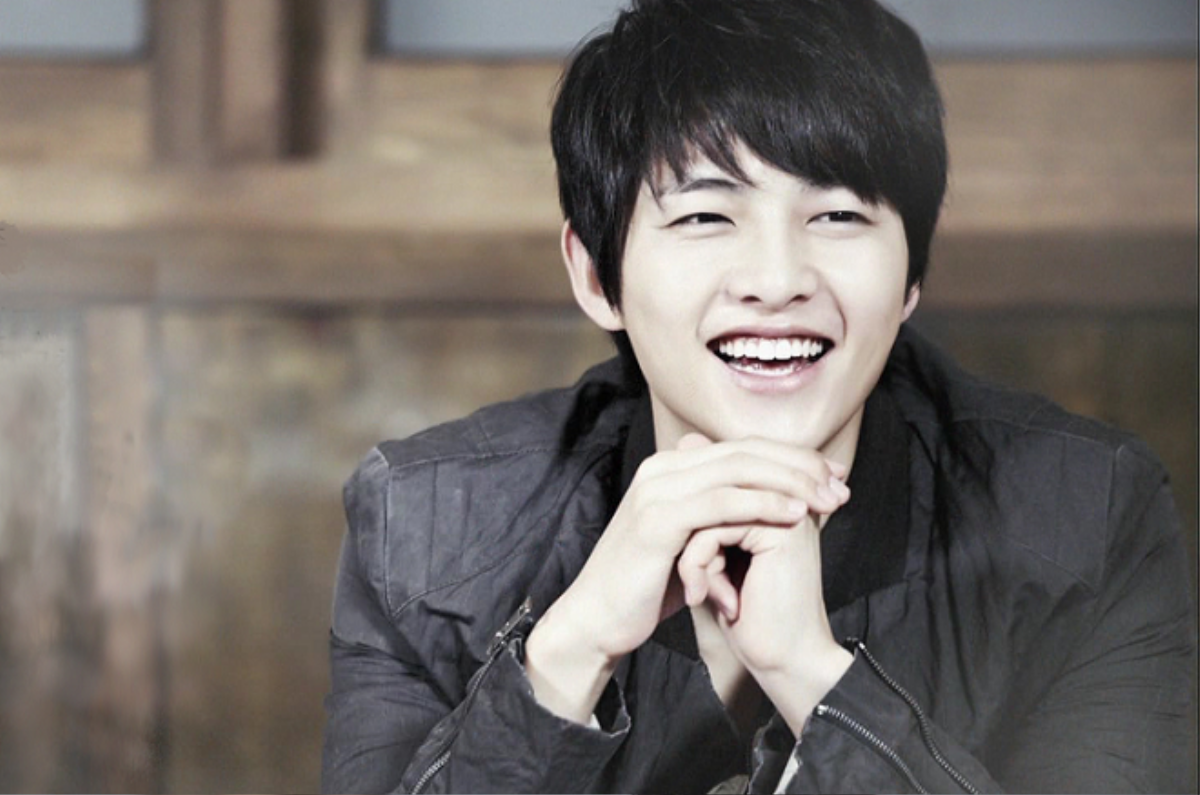 Mắt cười là một trong những điểm thu hút của Song Joong Ki