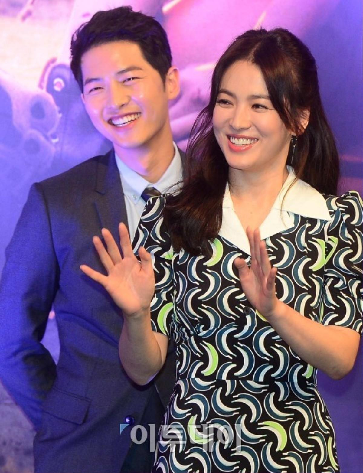 Song Hye Kyo và Song Joong Ki trong buổi ra mắt phim.