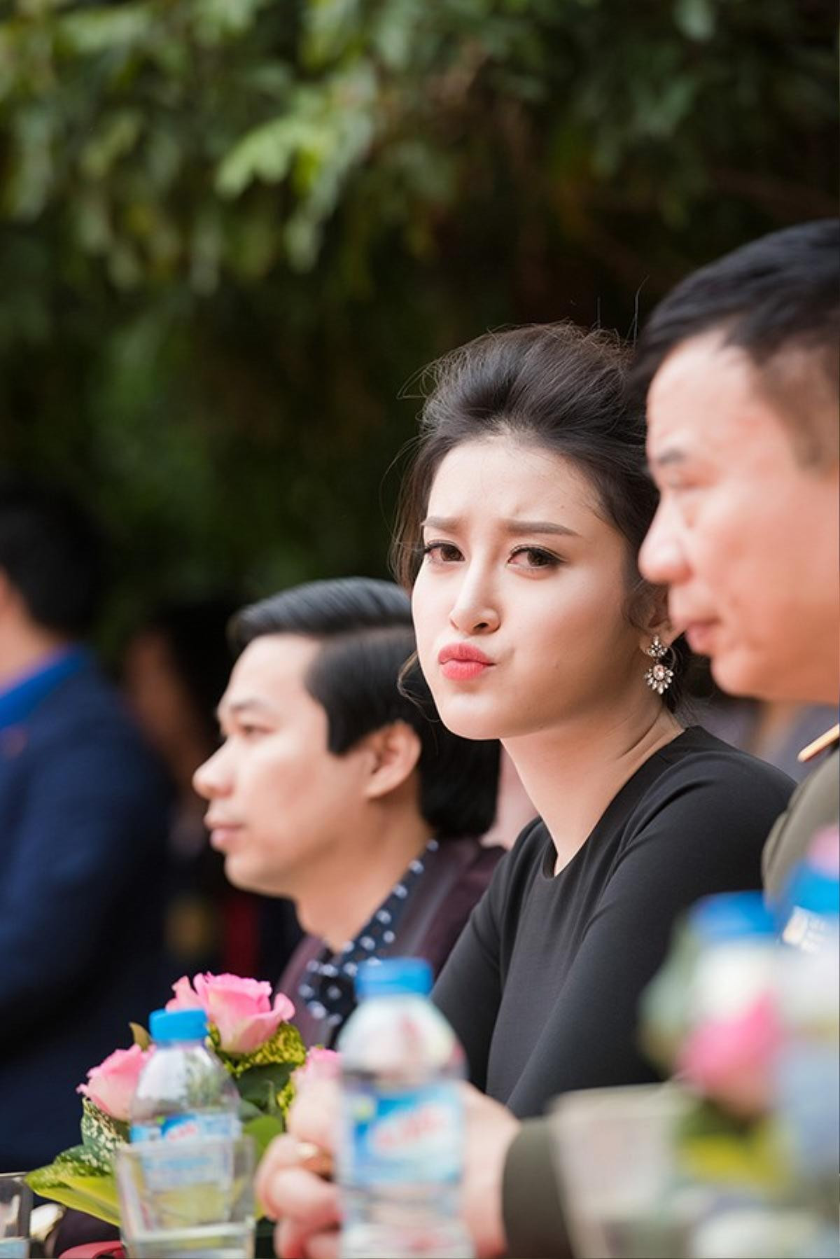 110328huyenmy-11