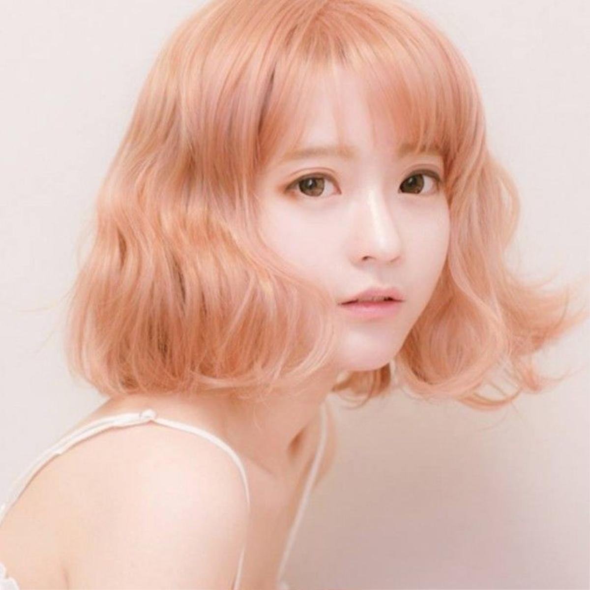 Hồng pastel là một trong những màu tóc hot trend 2016 năm nay