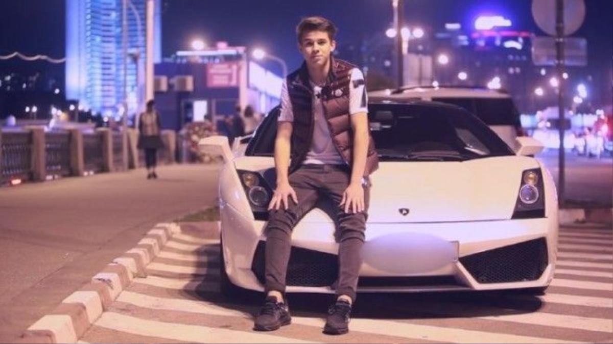 8999004_grigory-mamurin-meet-the-rich-russian-kid_t4e8b8167