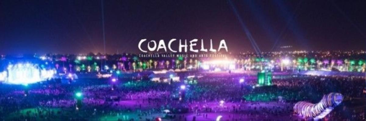 Màu tím huyền thoại ngập tràn Coachella.