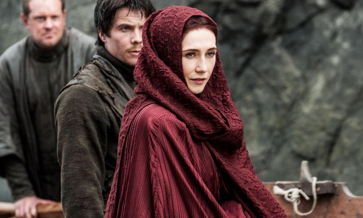 what-does-that-stunning-melisandre-twist-mean-for-game-of-thrones-season-6-949233