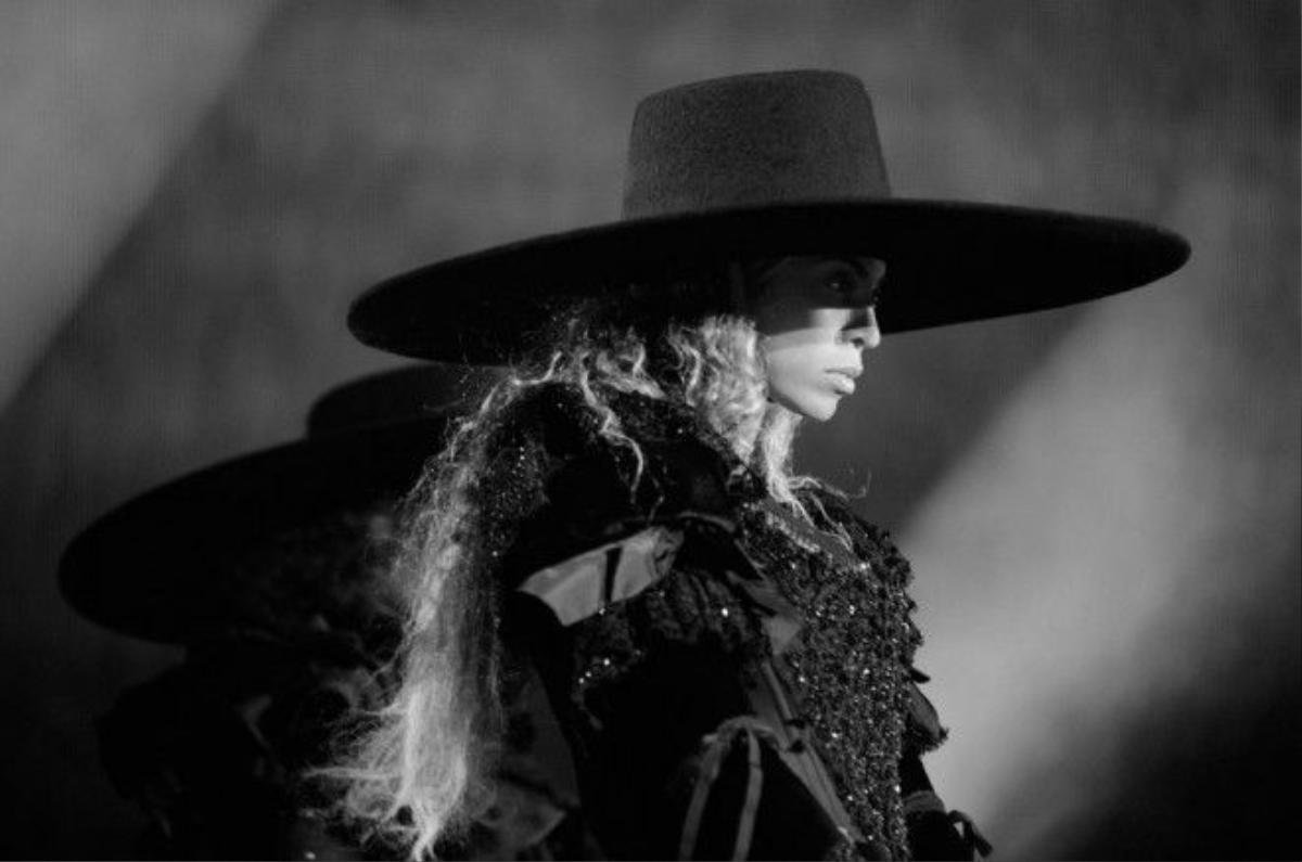 beyonce-formarion-miami-28apr16-02