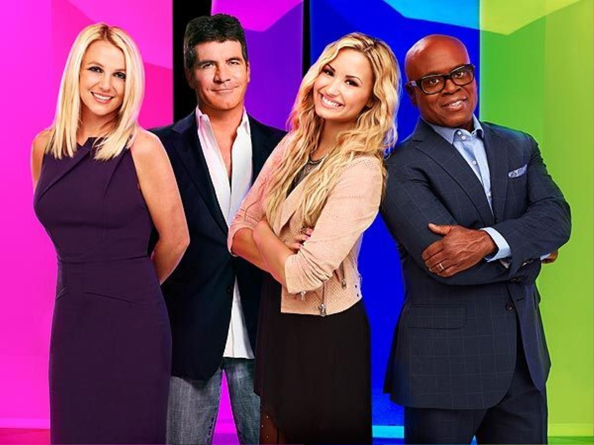 Bộ tứ giám khảo The X-Factor: Britney Spears - Simon Cowell - Demi Lovato - L.A. Reid