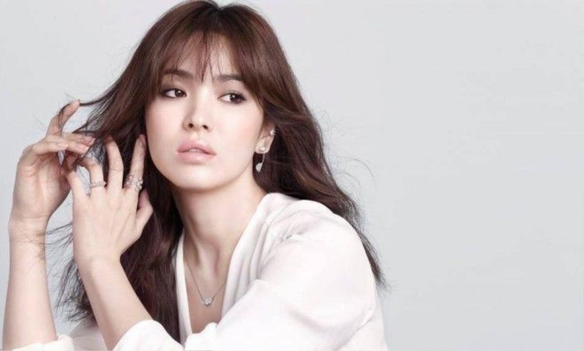 Bộ phim Hậu duệ mặt trời đã góp phần đưa tên tuổi của Song Hye Kyo đến danh sách này.