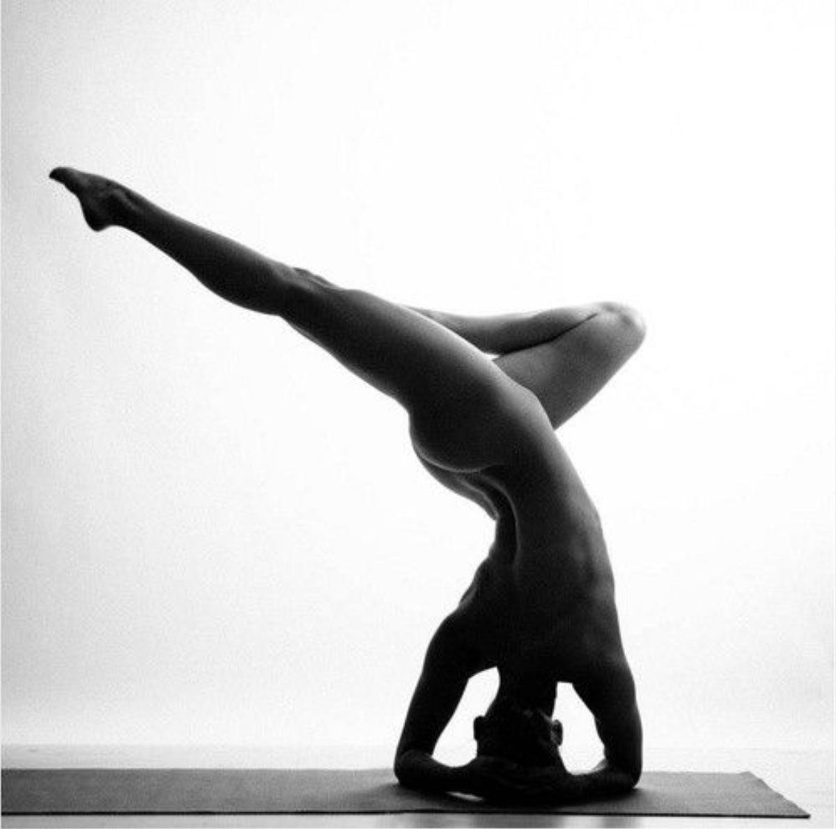 nudeyoga (3)