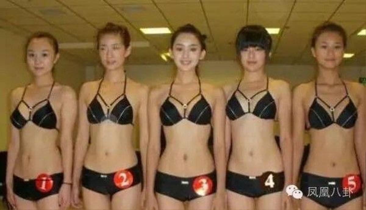 Na Trát từng mặc bikini nhiều lần trước ống kính!