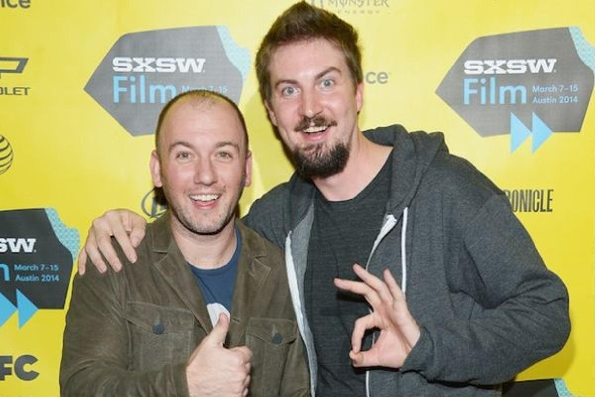 Nhà biên kịch Simon Barrett và đạo diễn Adam Wingard.