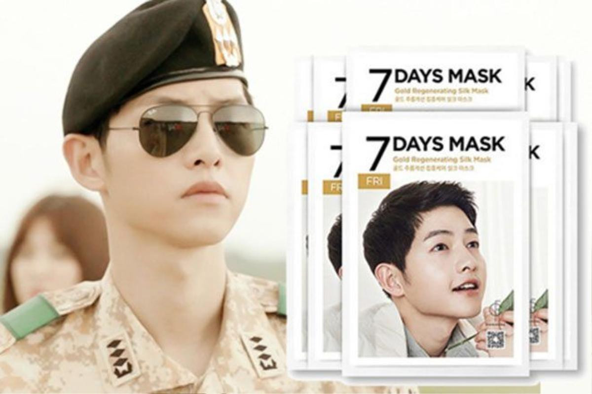 Nổi tiếng với làn da đẹp không tì vết, không lạ khi Song Joong Ki liên tiếp được mời làm người mẫu đại diện cho các hãng mỹ phẩm.