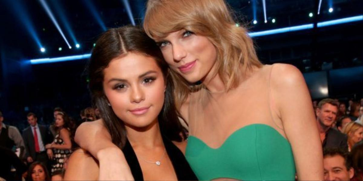 Selena Gomez là 1 trong những cô bạn thân của Taylor, tình cảm của cả hai vẫn đang rất tốt