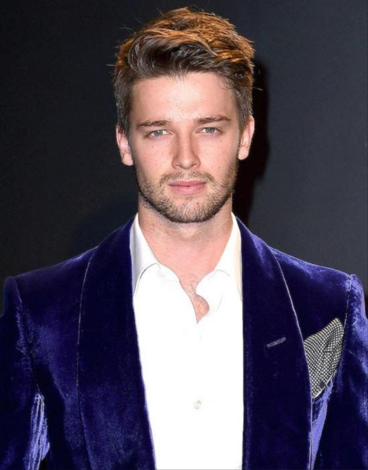 Patrick Schwarzenegger bảnh bao ăn đứt người cha nổi tiếng.