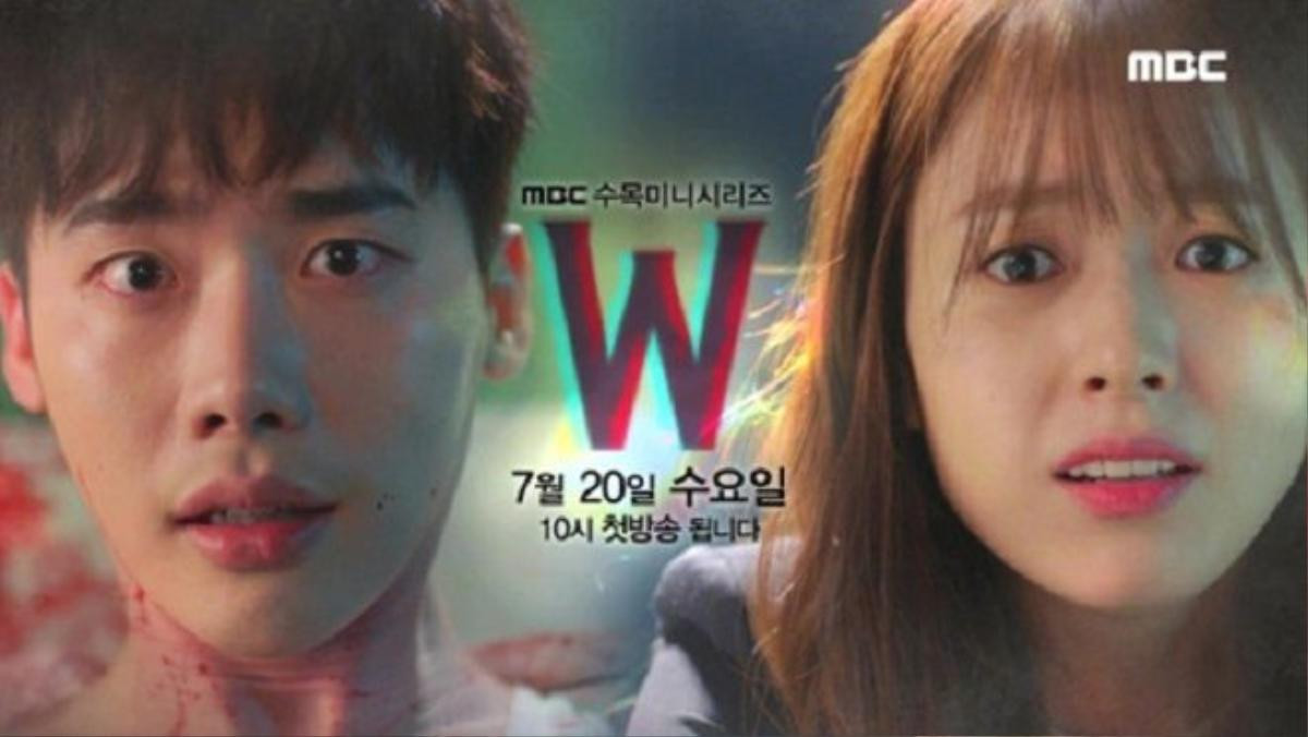 "W - Two worlds" được thực hiện bởi đạo diễn Jung Dae Yoon , biên kịch Sung Jae Jung.