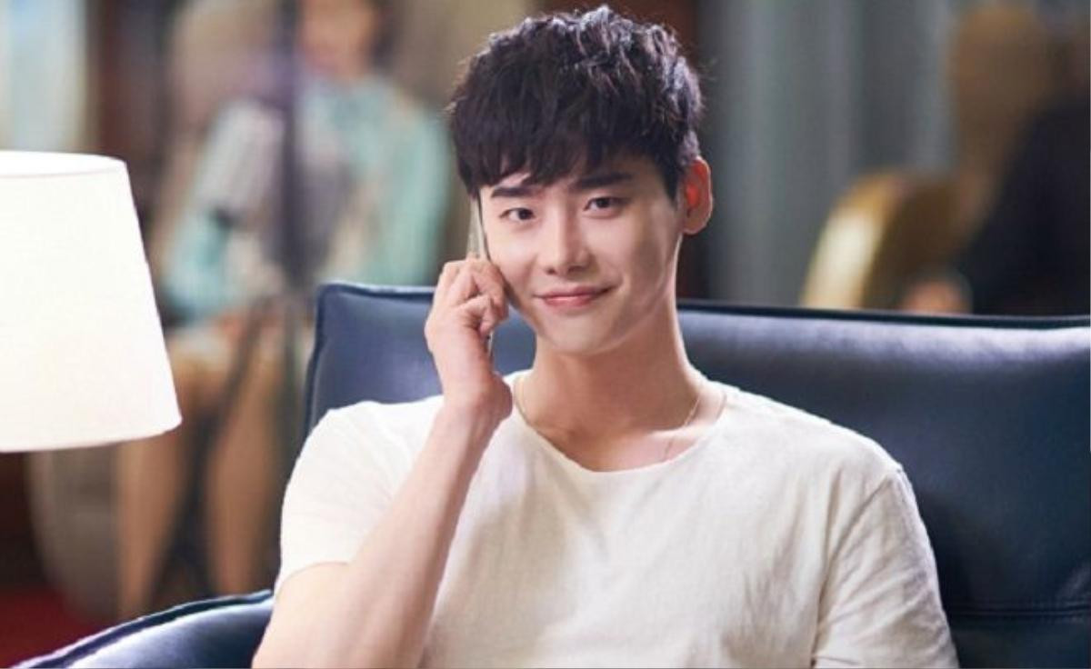 Nam diễn viên Lee Jong Suk nhạn lời mời tham dự "W - Two worlds" sau khi đầu quân cho YG.