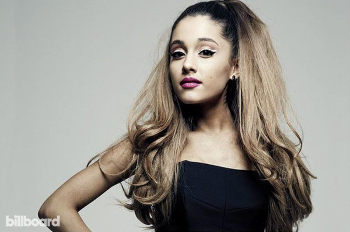 ariana-grande-11-billboard-2014-650x430 (1)