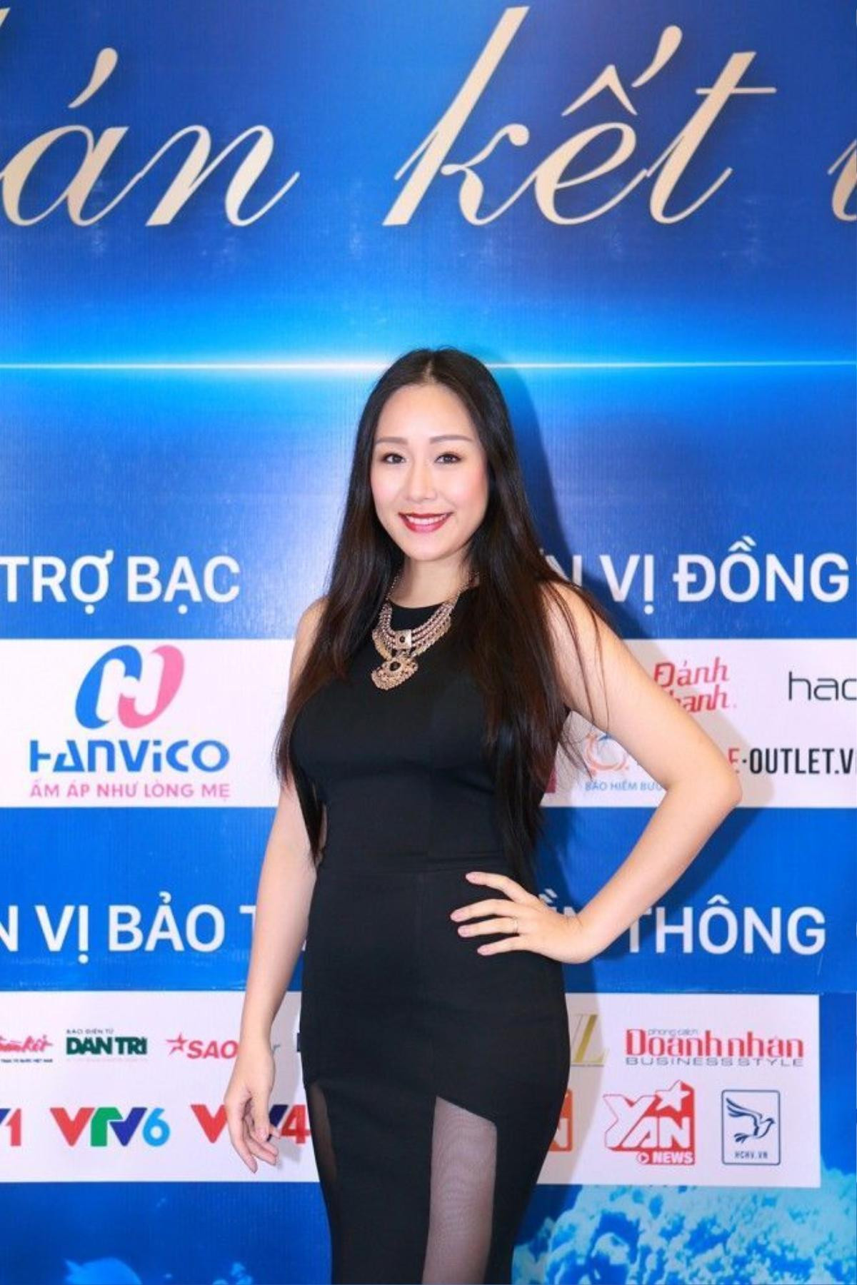 Ngo Phuong Lan 2