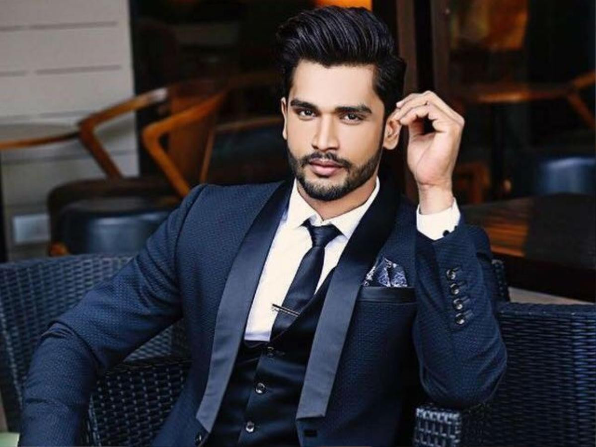 Rohit Khandelwal 9