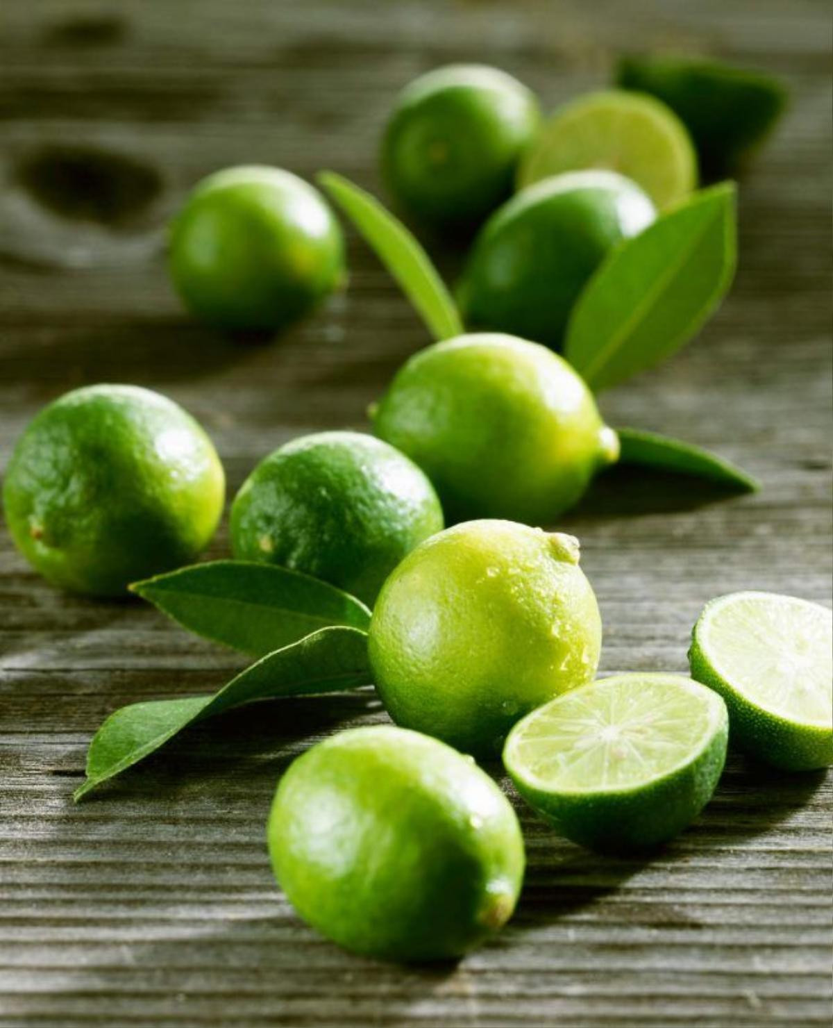 Limequats (cross: kumquat and lime)