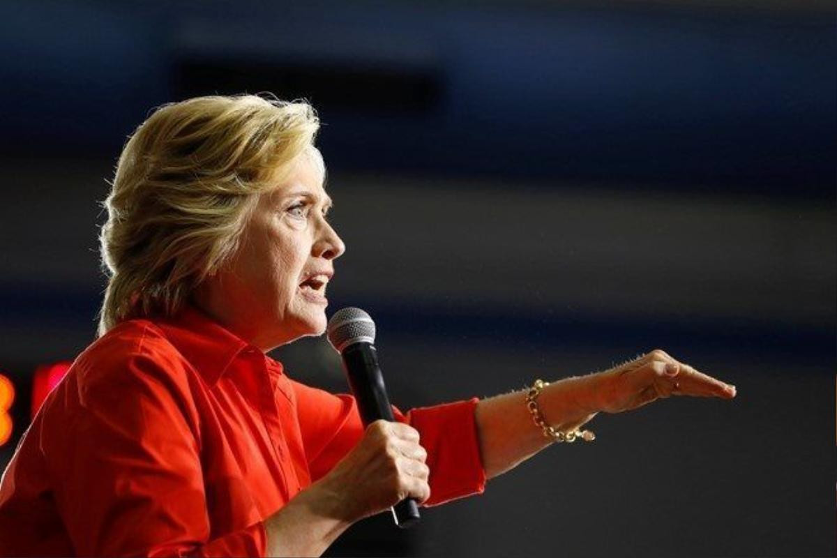 Chiến dịch của bà Clinton tự tin ở những bang tranh chấp. Ảnh: Reuters 