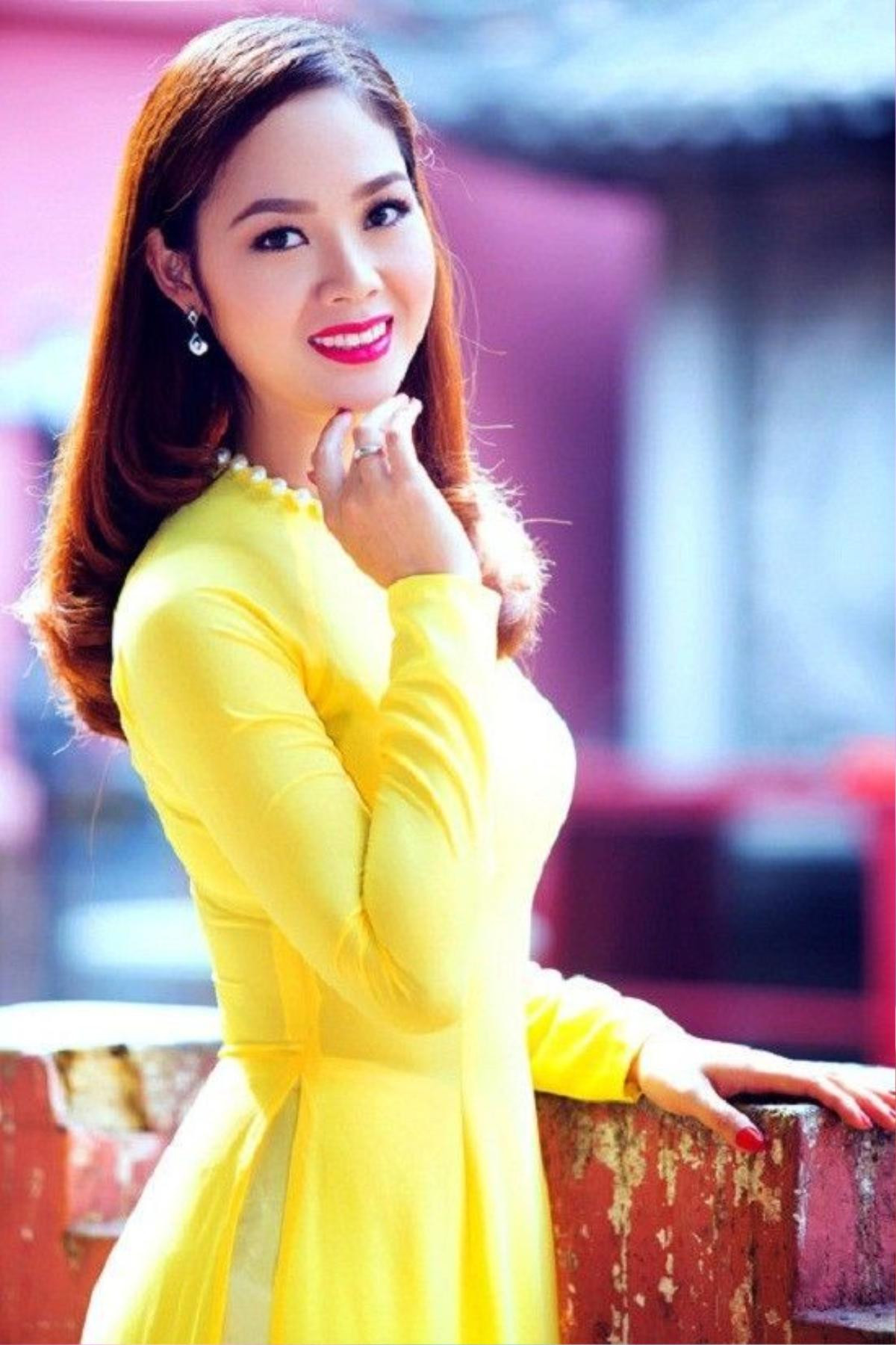 Không tham gia showbiz, nhưng Mai Phương vẫn luôn trở thành tâm điểm của công chúng mỗi khi xuất hiện.