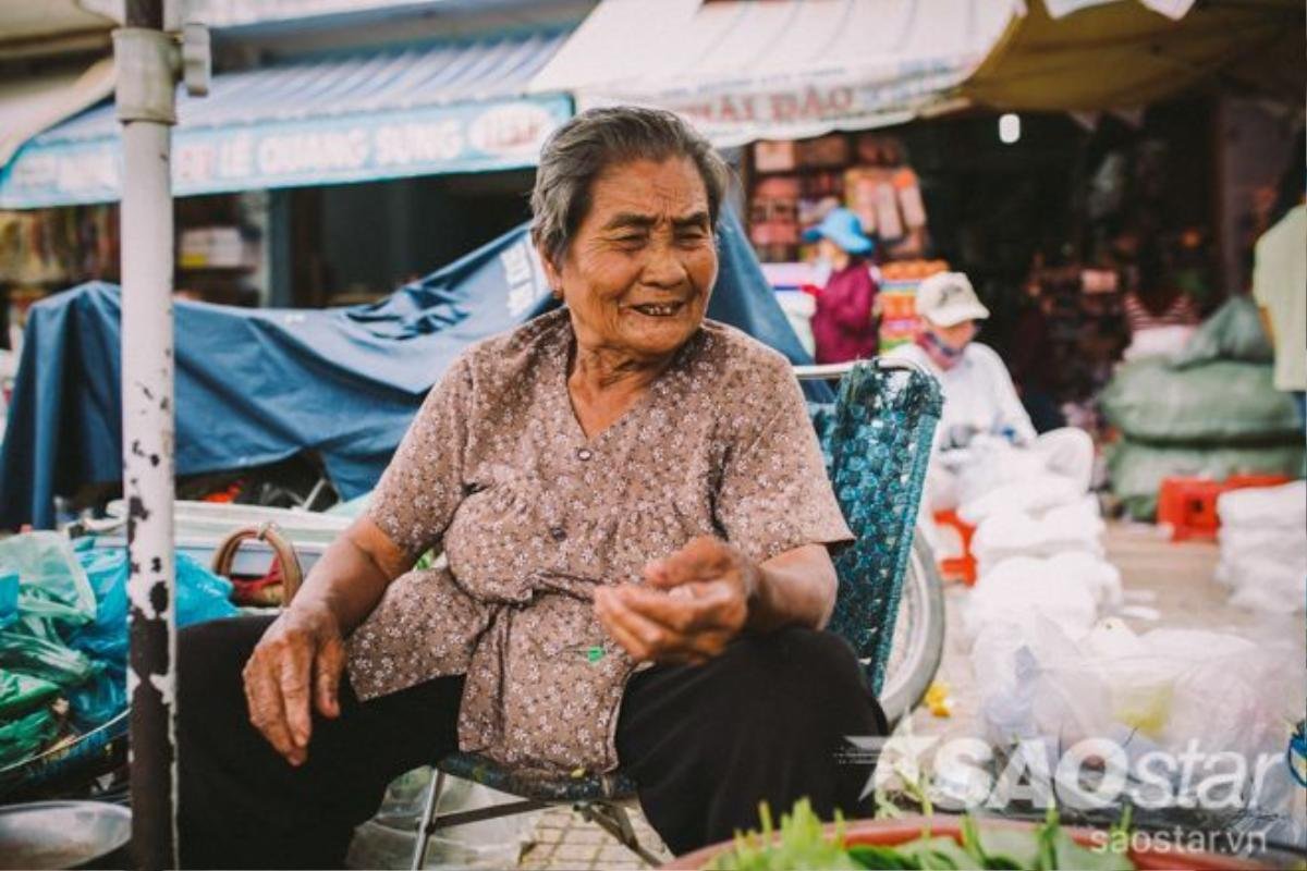 “Trời còn thương cho khỏe ngày nào thì còn ra đây ngồi”