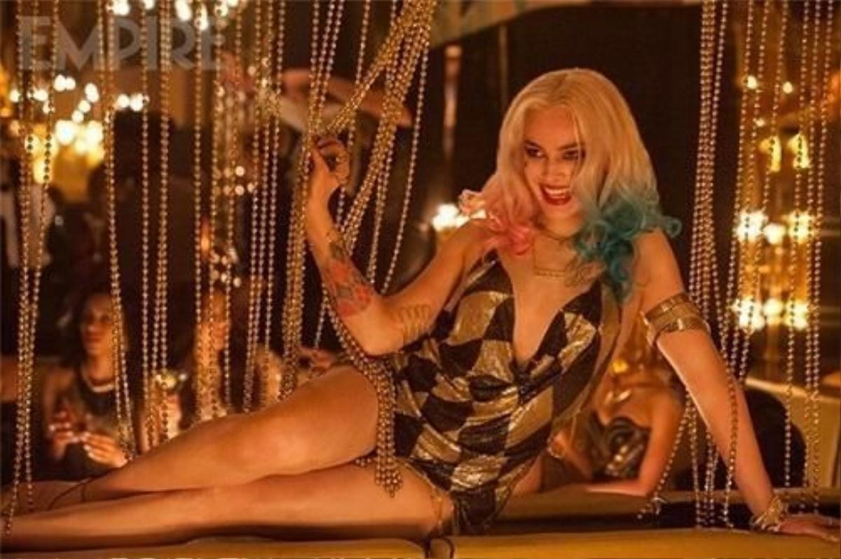 Tạo hình điên loạn, quyến rũ của Harley Quinn trong Suicide Squad.