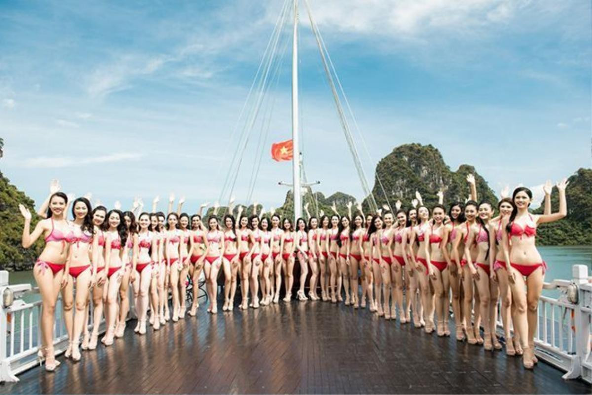 Các người đẹp Hoa hậu Việt Nam khoe sắc với bikini.