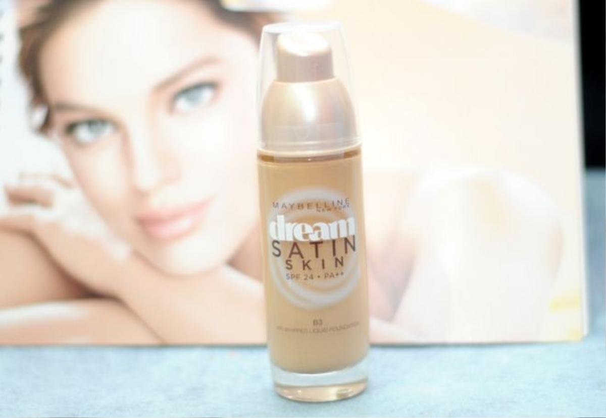 Maybelien Dream Satin Skin có độ che phủ tốt lên tới 10 tiếng.